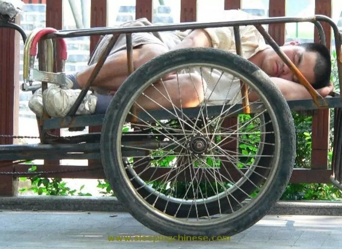 世界百大未解之谜之为什么中国人喜欢在宜家睡觉？
