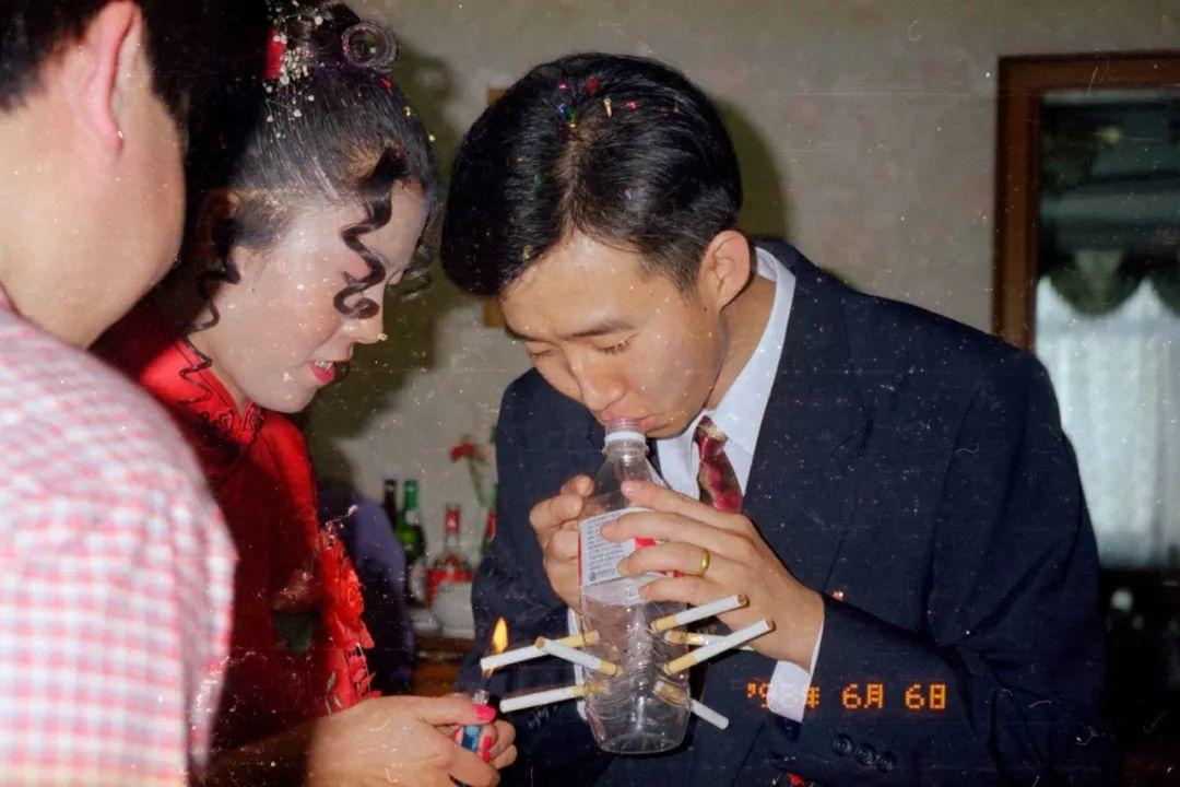 这个法国人正在悄悄收集中国人20年的记忆